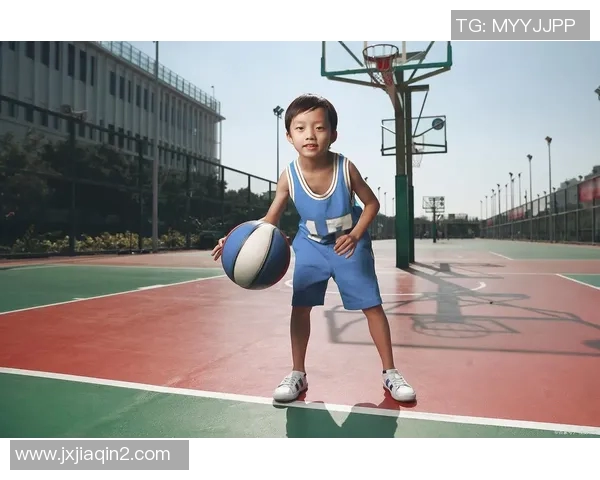 篮球与足球巨星跨界合作新潮流 打破运动界限成就传奇故事